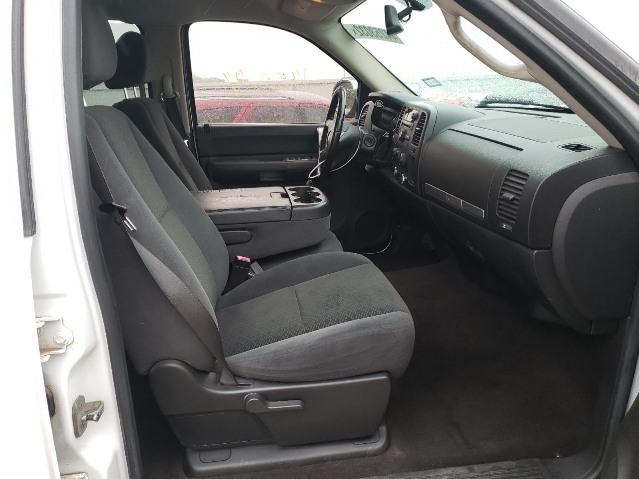 Photo 5 from auction – 2008 CHEVROLET SILVERADO with VIN 3GCEC13C08G226944