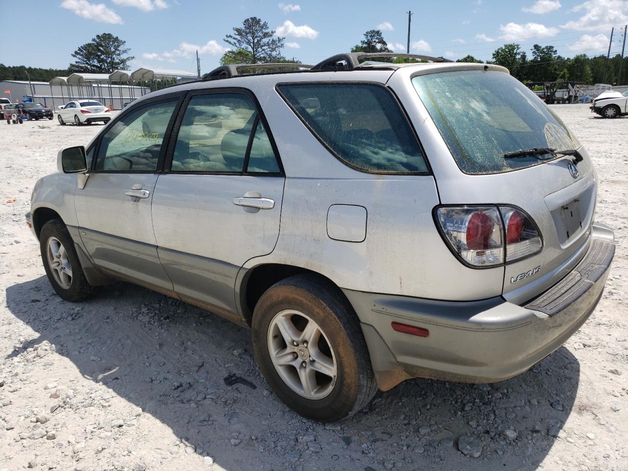 Photo 3 from auction – 2002 LEXUS RX 300 with VIN JTJGF10U320133616