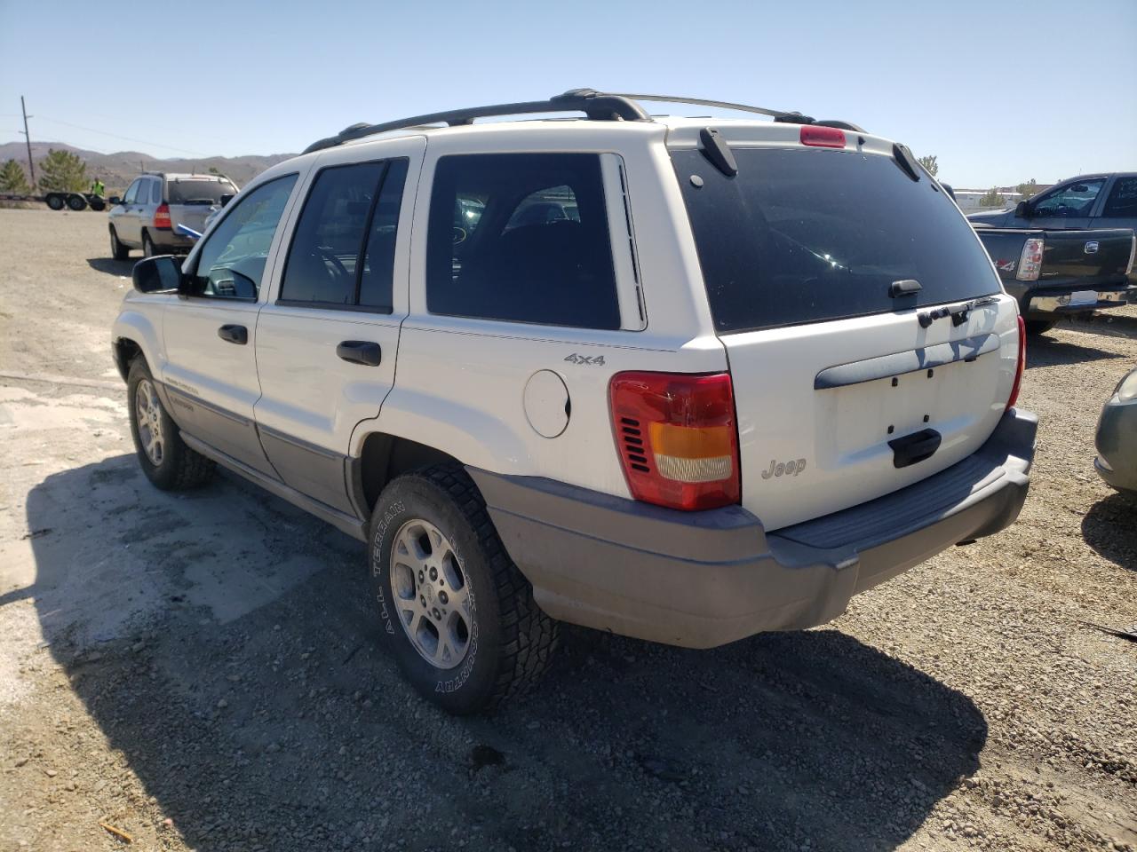 Photo 3 from auction – 2000 JEEP GRAND CHER with VIN 1J4GW48S5YC211113