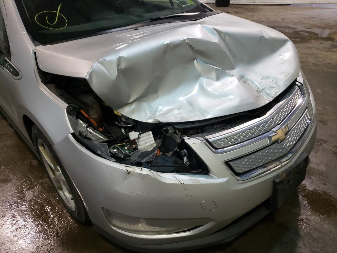 Photo 9 from auction – 2015 CHEVROLET VOLT with VIN 1G1RC6E47FU133166