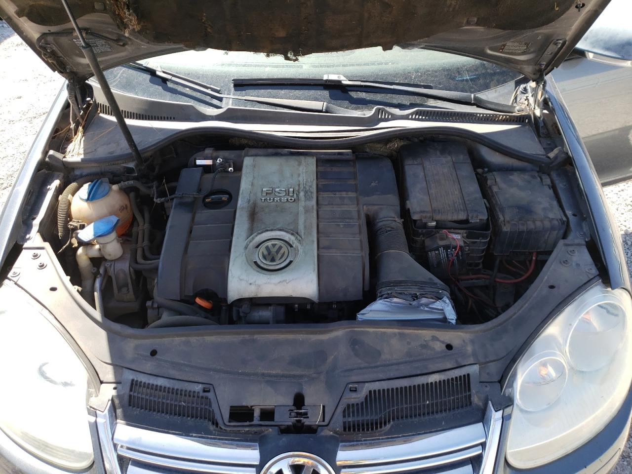 Photo 7 from auction – 2008 VOLKSWAGEN JETTA WOLF with VIN 3VWRJ71K78M138668