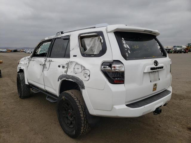 Photo 3 from auction – 2018 TOYOTA 4RUNNER SR with VIN JTEBU5JR6J5564789