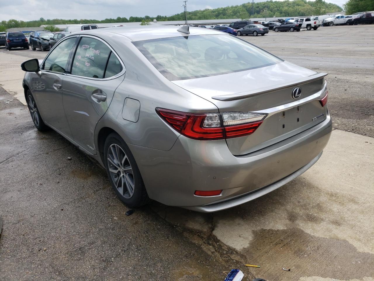 Foto 3 de la subasta – 2016 LEXUS ES 300H con VIN JTHBW1GG7G2114655