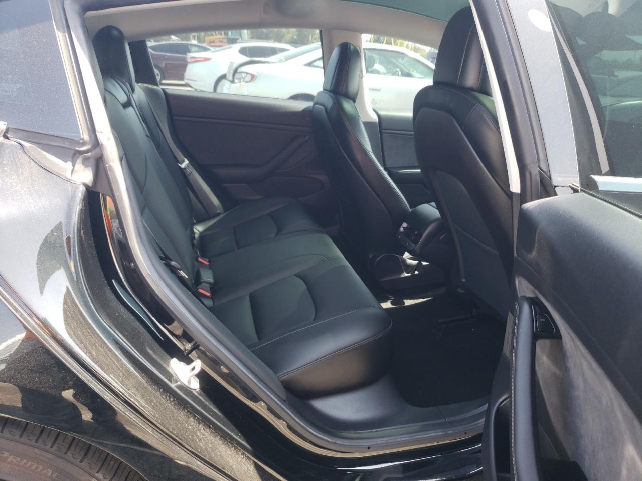 Photo 6 from auction – 2019 TESLA MODEL 3 with VIN 5YJ3E1EAXKF424523