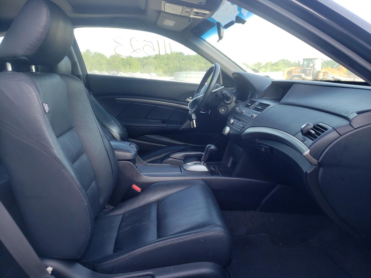 Photo 5 from auction – 2012 HONDA ACCORD EXL with VIN 1HGCS1B85CA007932