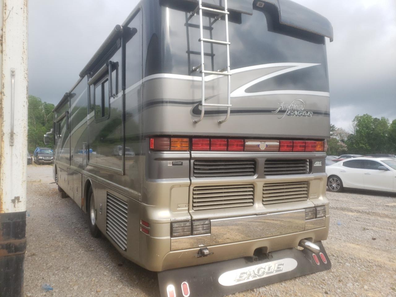 Photo 3 from auction – 2003 SPAR MOTORHOME with VIN 4VZBR549X3C044156