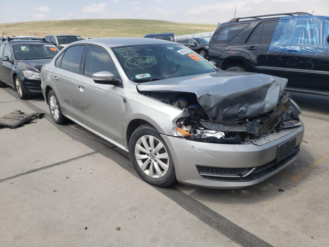 Photo 1 from auction – 2014 VOLKSWAGEN PASSAT S with VIN 1VWAH7A3XEC017583