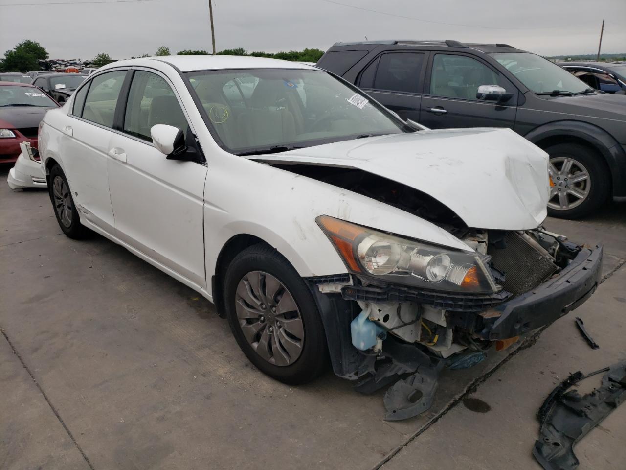 HONDA ACCORD 2008 with VIN JHMCP26358C025829 - Photo from auction