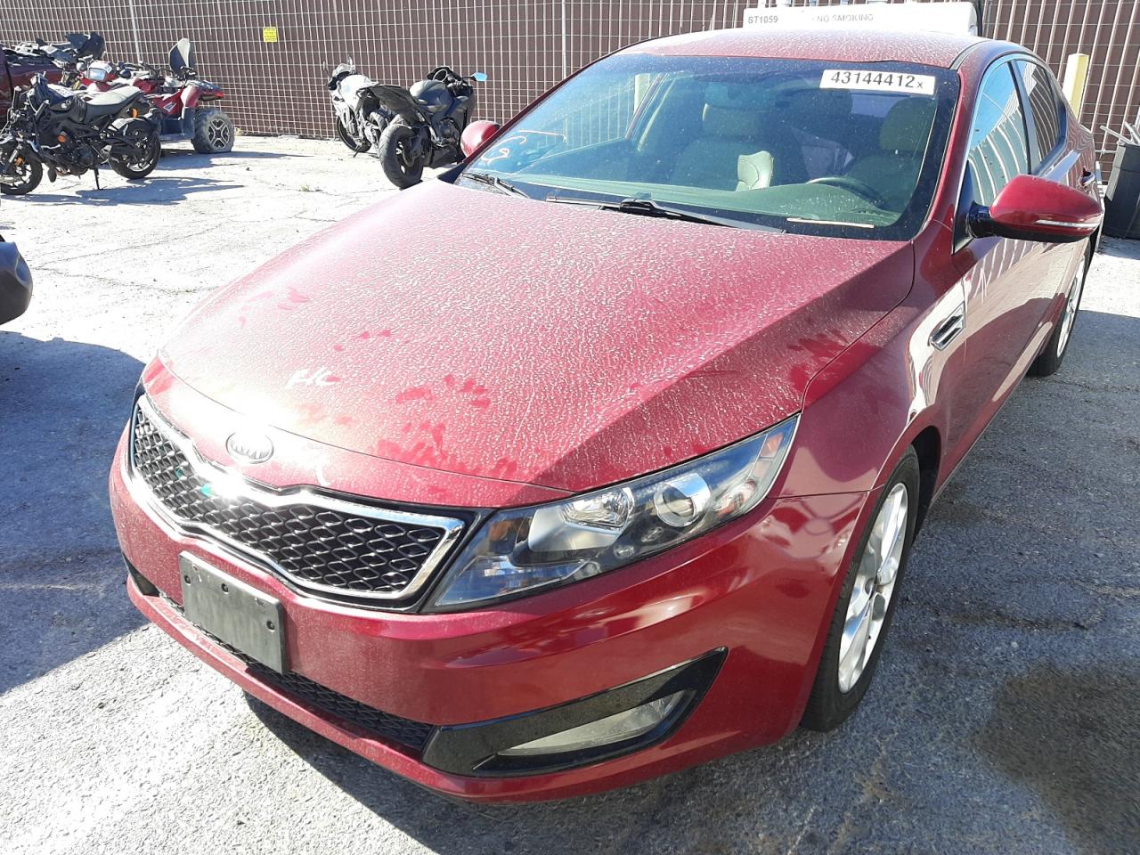 Photo 2 from auction – 2011 KIA OPTIMA EX with VIN KNAGN4A61B5087520