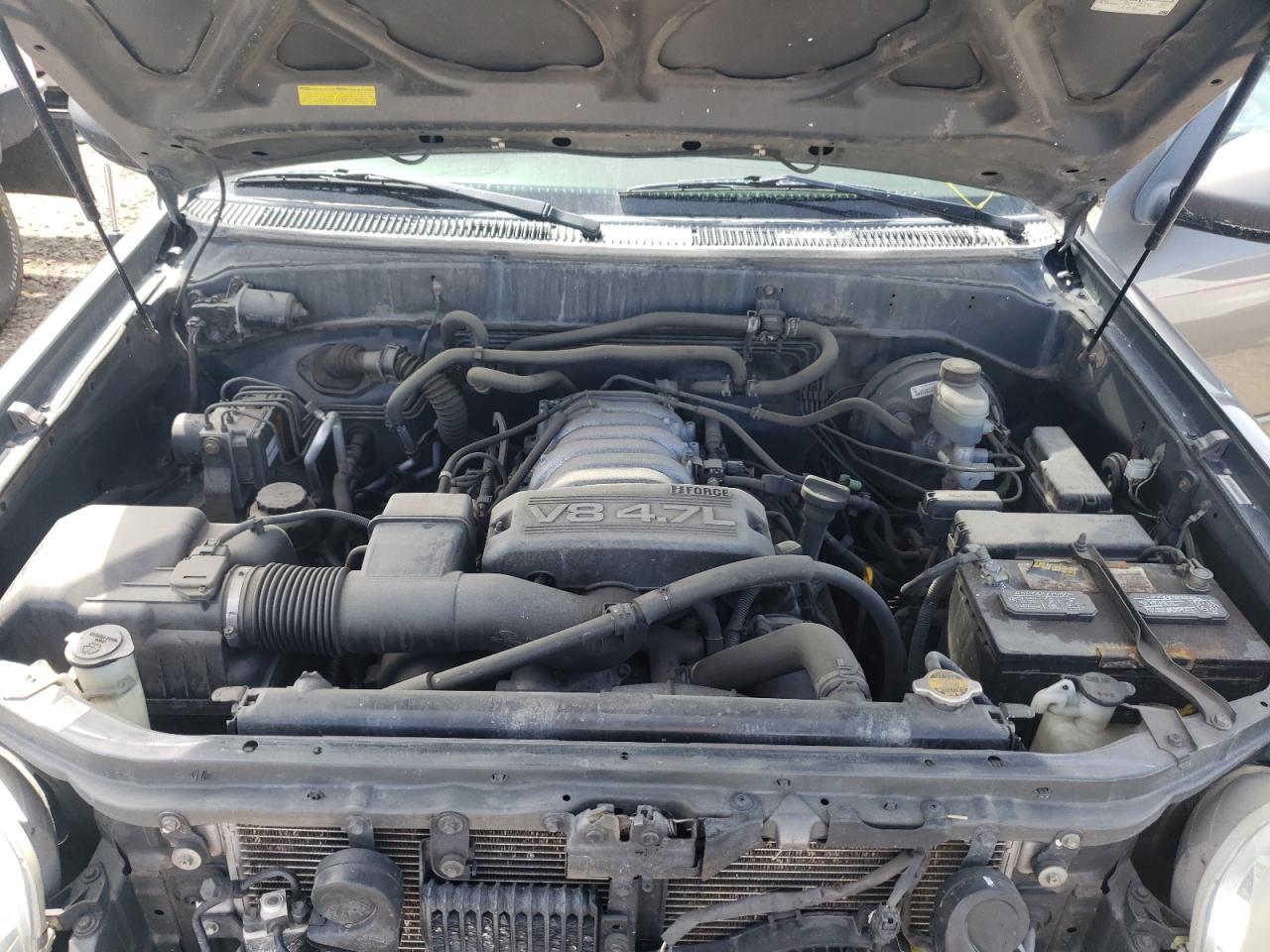 Photo 7 from auction – 2004 TOYOTA SEQUOIA LI with VIN 5TDBT48A84S206853