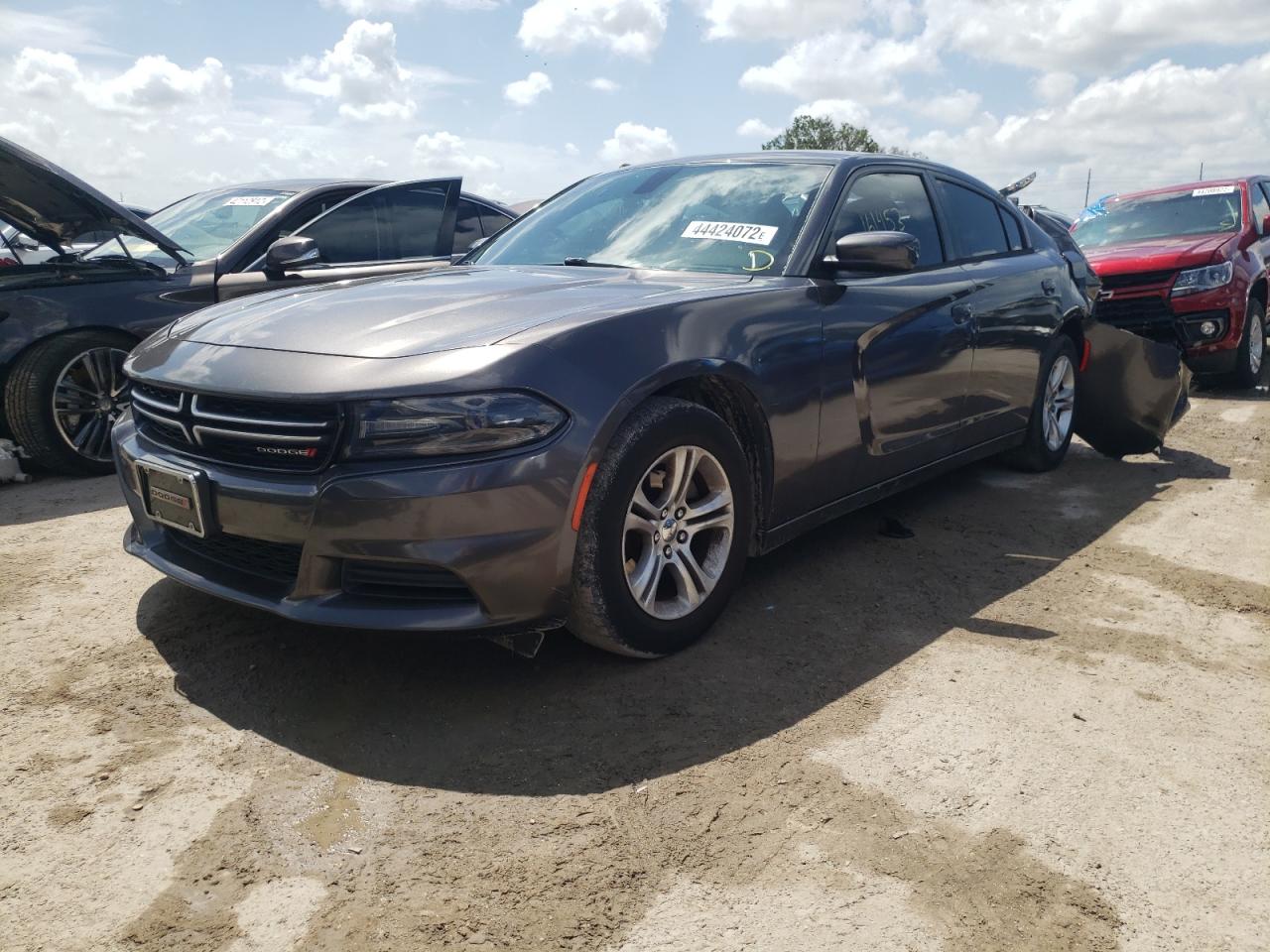 Photo 2 from auction – 2015 DODGE CHARGER with VIN 2C3CDXBG5FH768148
