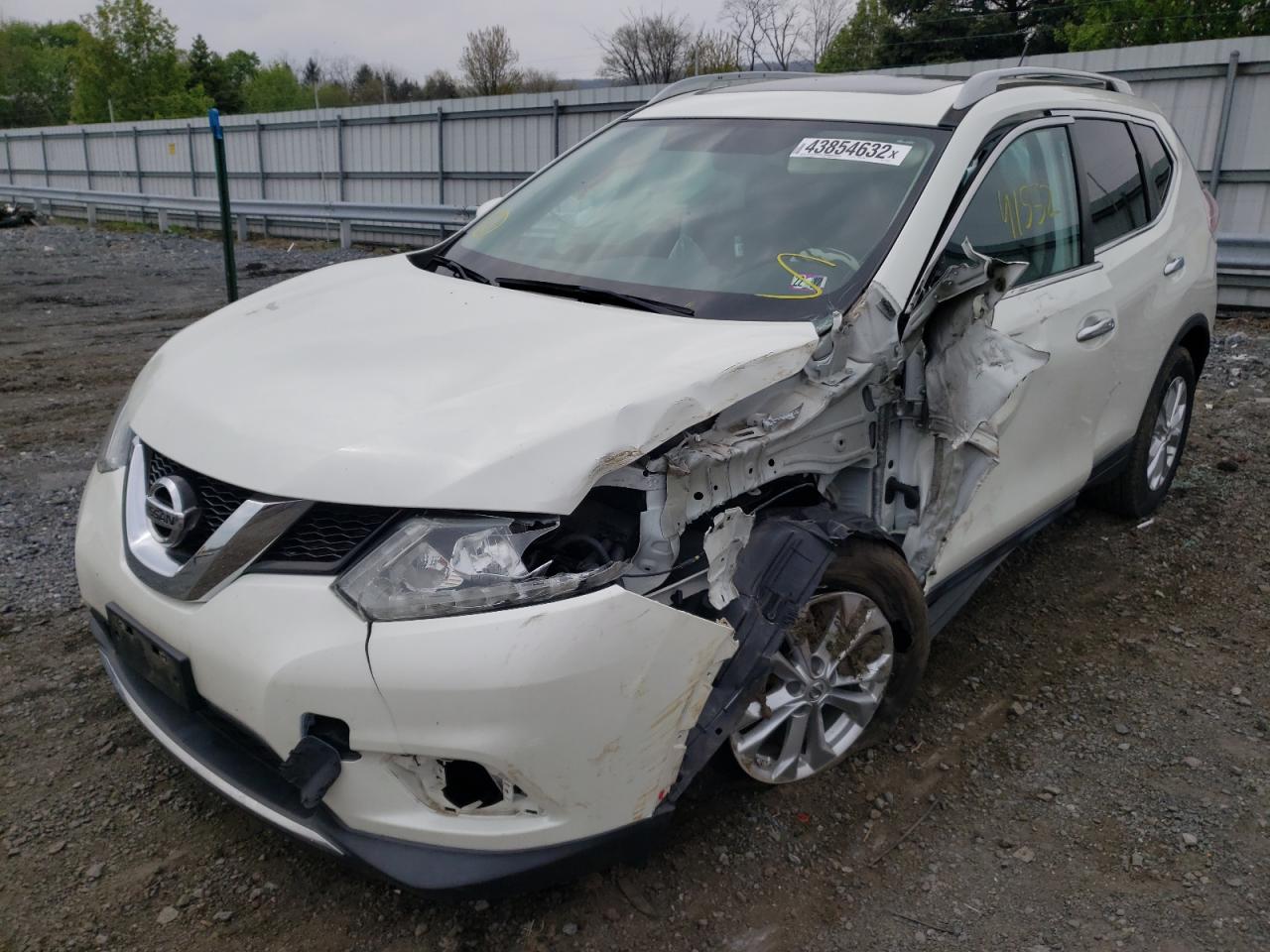 Photo 2 from auction – 2015 NISSAN ROGUE S with VIN 5N1AT2MV5FC784739