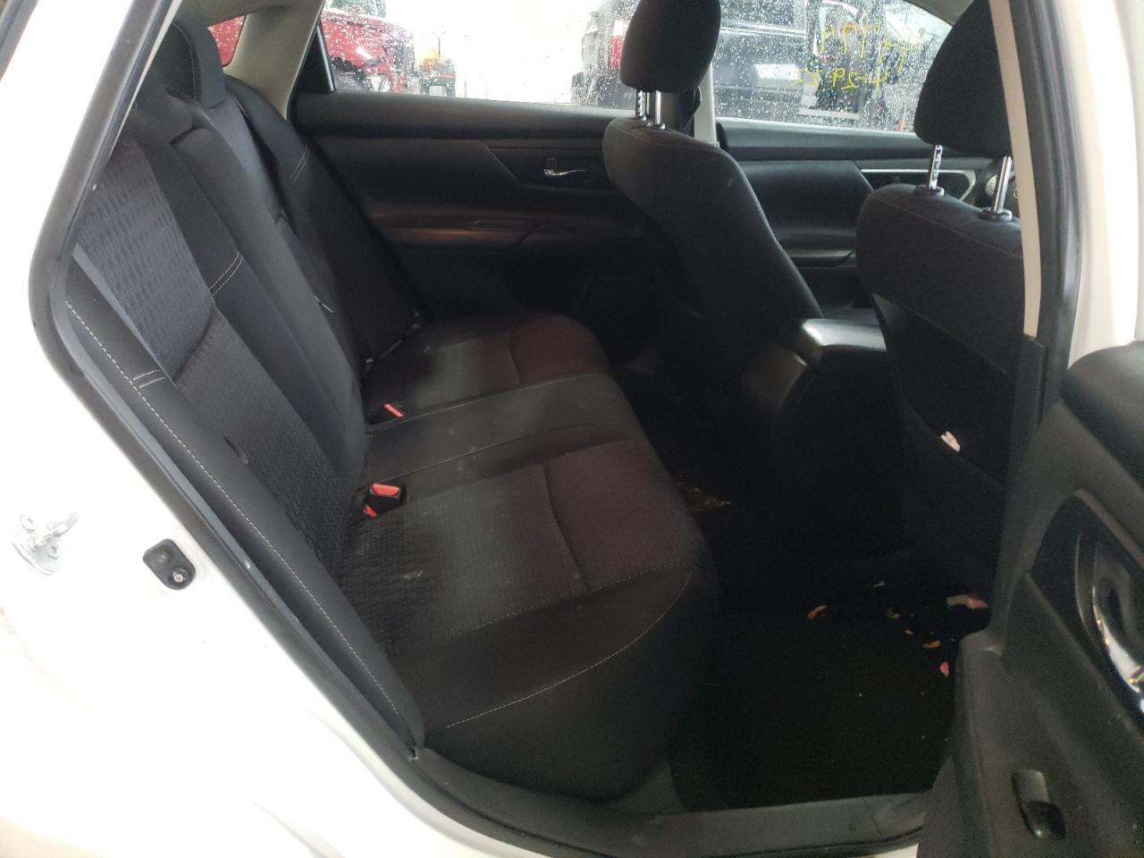 Photo 6 from auction – 2016 NISSAN ALTIMA 2.5 with VIN 1N4AL3AP5GC127835