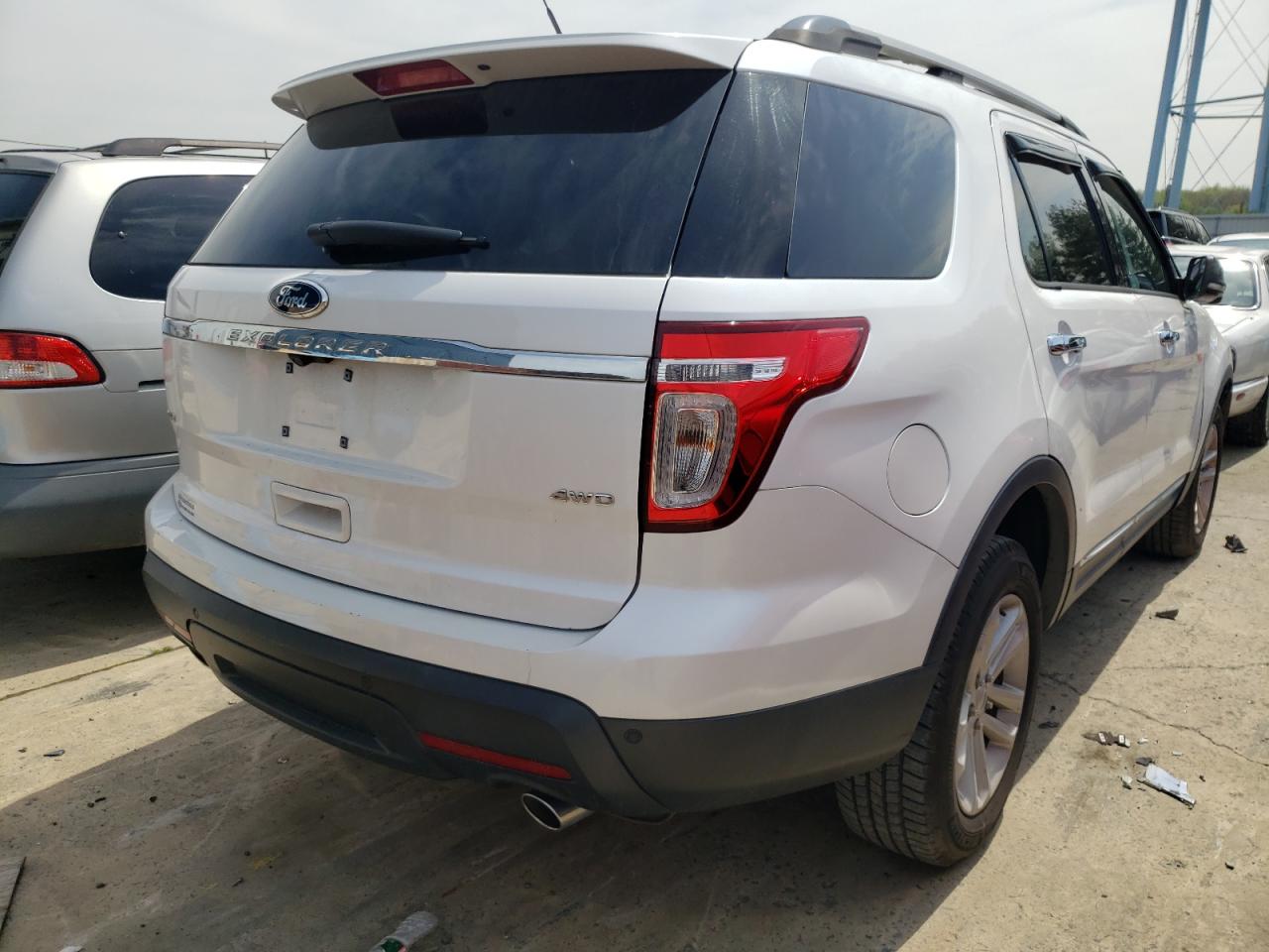 Photo 4 from auction – 2013 FORD EXPLORER X with VIN 1FM5K8D81DGA60893