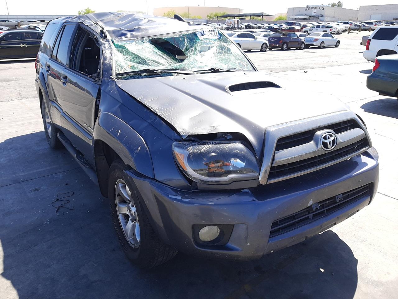 TOYOTA 4RUNNER SR 2007 with VIN JTEZU14R178077039 - Photo from auction