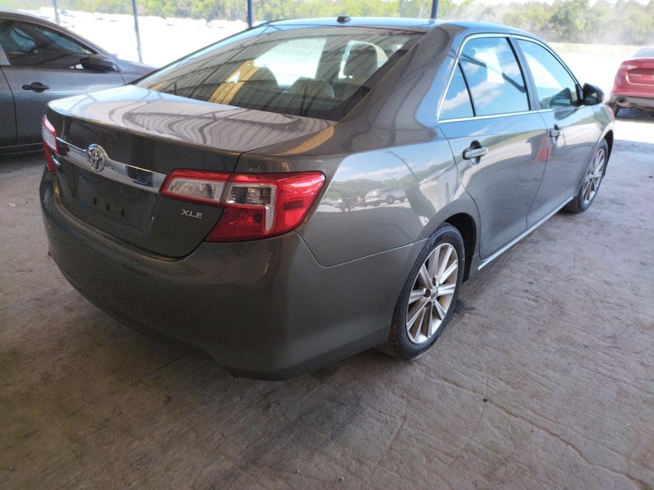 Photo 4 from auction – 2012 TOYOTA CAMRY BASE with VIN 4T4BF1FK0CR179287