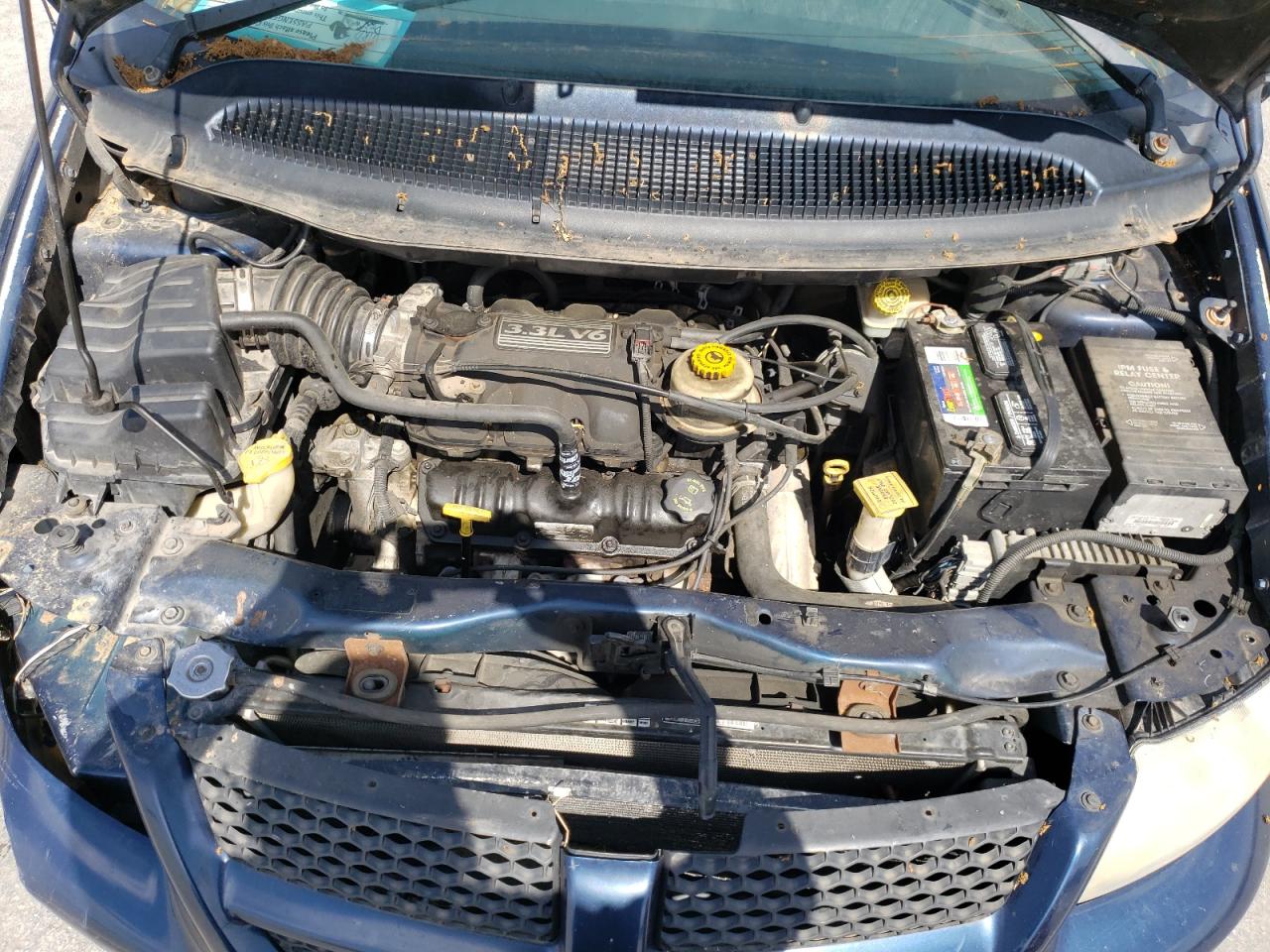 Photo 7 from auction – 2002 DODGE GRAND CARA with VIN 2B4GP443X2R740246