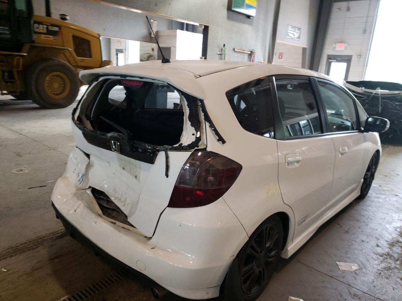 Photo 4 from auction – 2010 HONDA FIT with VIN JHMGE8H41AC020505