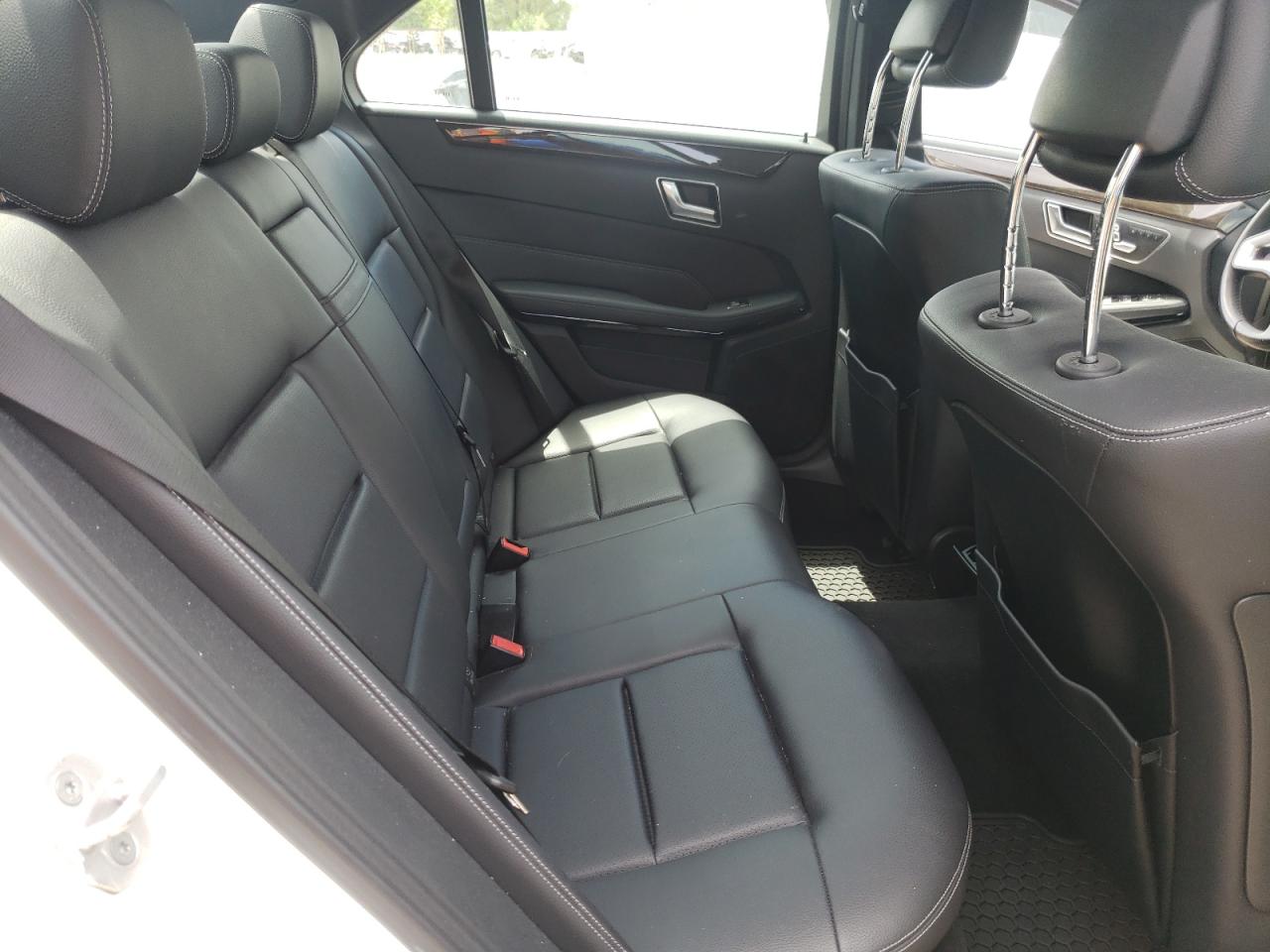 Photo 6 from auction – 2014 MERCEDES-BENZ E 250 BLUE with VIN WDDHF0EBXEA877288