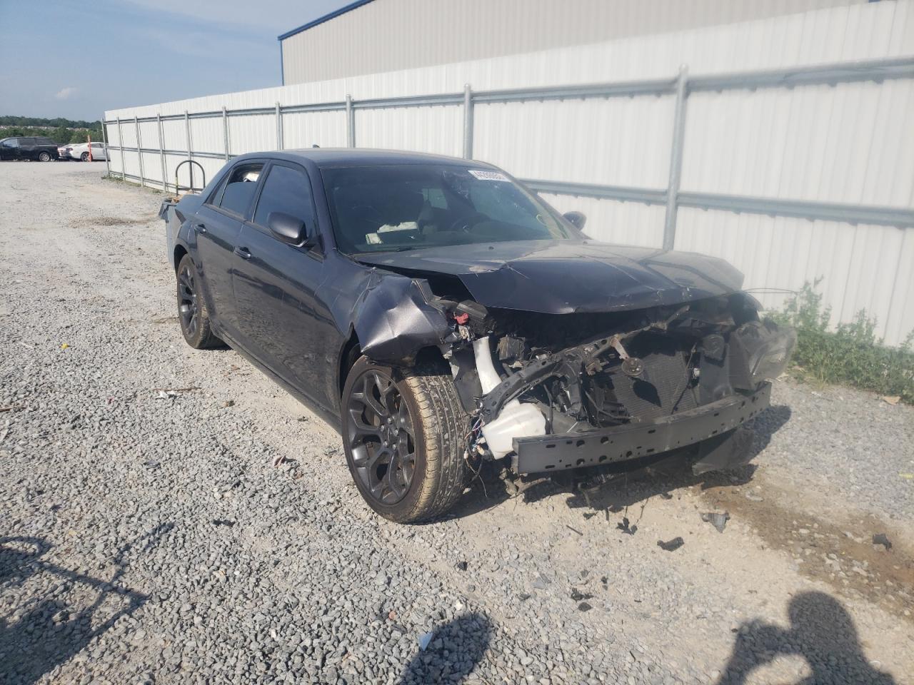 CHRYSLER 300 S 2019 with VIN 2C3CCABGXKH515482 - Photo from auction