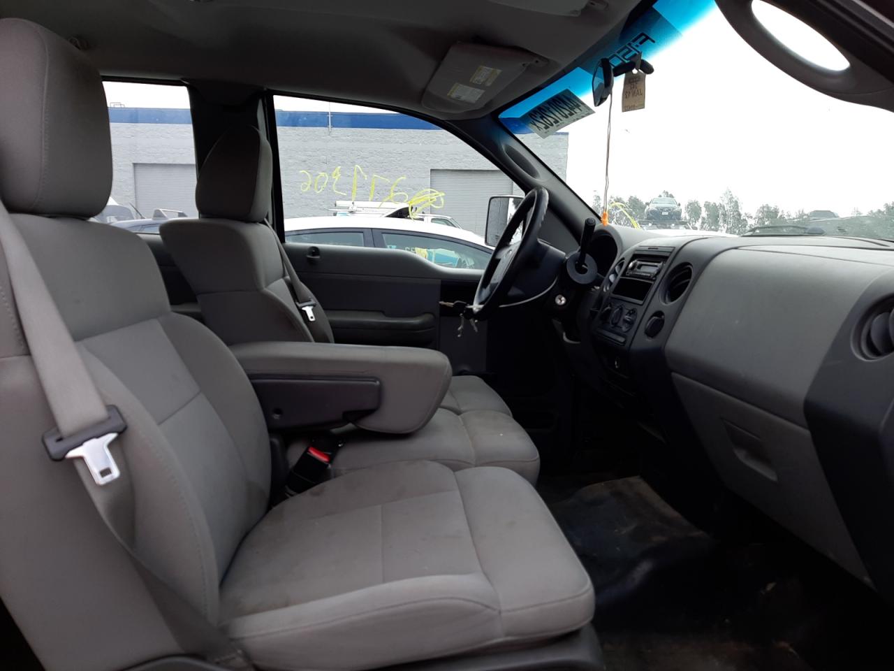 Фото 5 с аукциона – 2005 FORD F150 с VIN 1FTVX12535NC04673