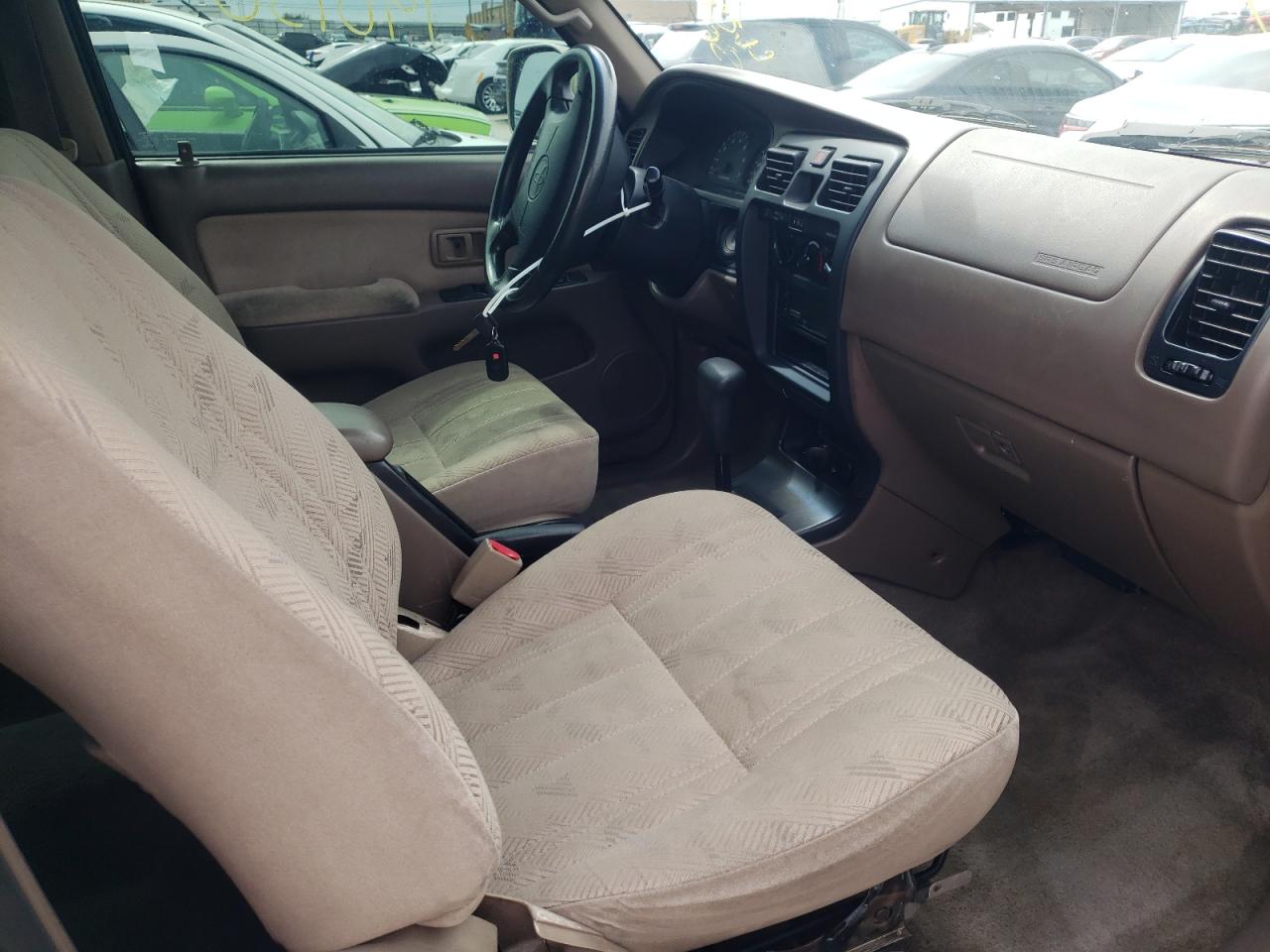 Photo 5 from auction – 2002 TOYOTA 4RUNNER SR with VIN JT3GN86R720222935