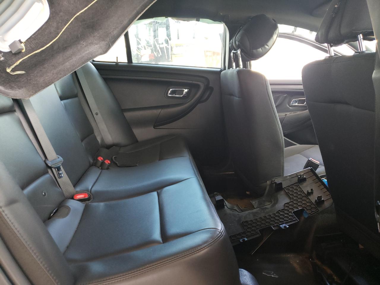 Photo 6 from auction – 2017 FORD TAURUS POL with VIN 1FAHP2MK6HG139225