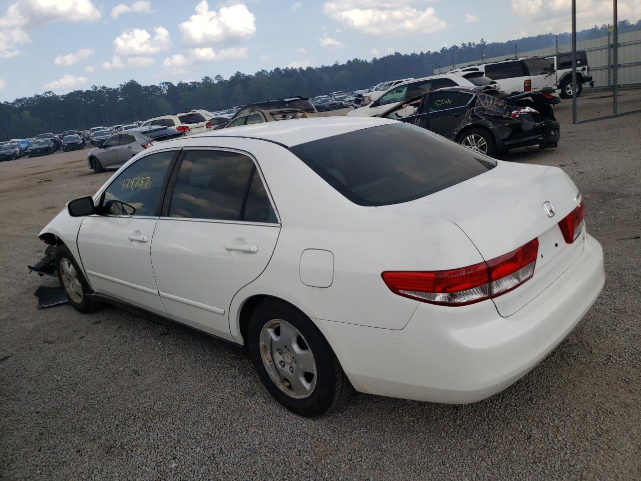 Photo 3 from auction – 2003 HONDA ACCORD LX with VIN 1HGCM56333A024079