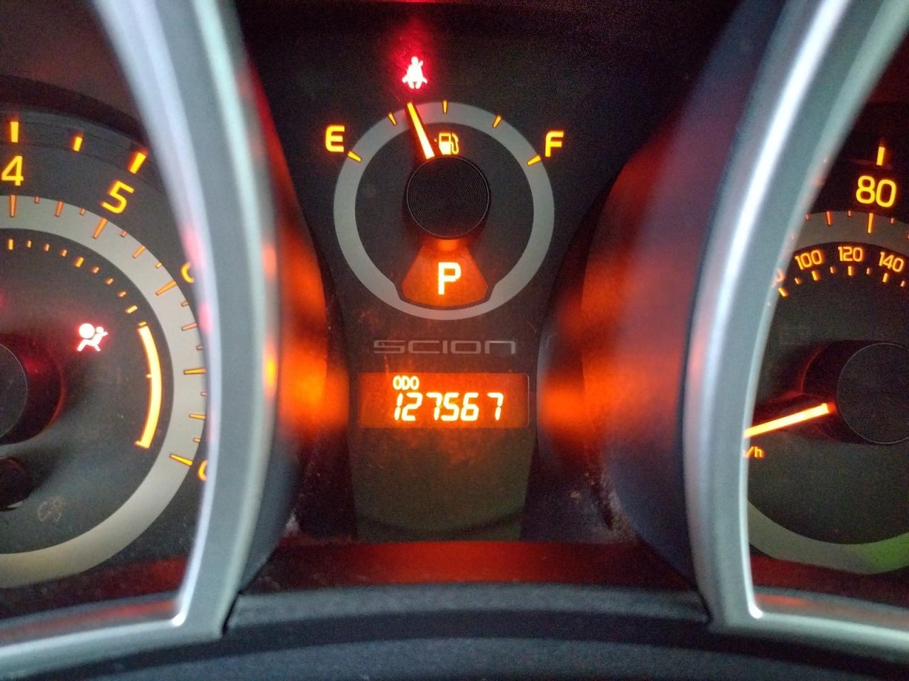 Photo 8 from auction – 2015 TOYOTA SCION TC with VIN JTKJF5C71F3091322