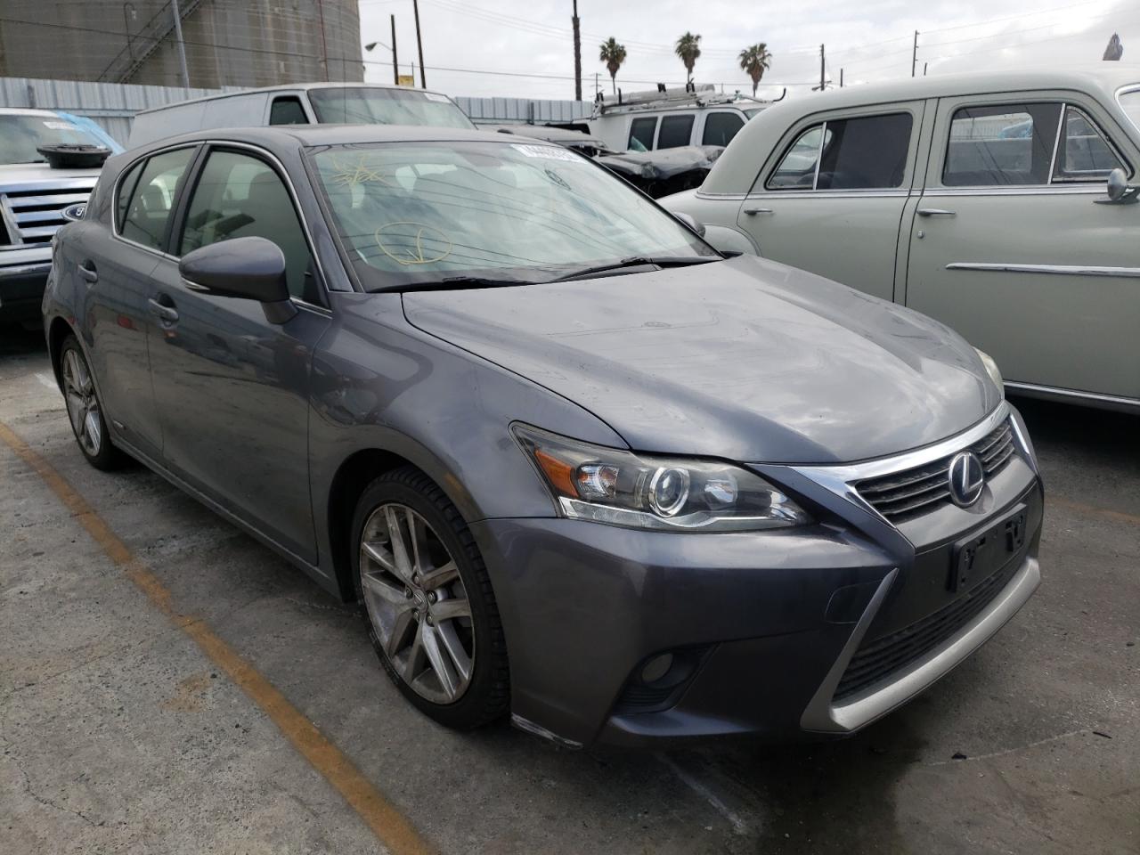 LEXUS CT 200 2014 with VIN JTHKD5BH2E2199981 - Photo from auction