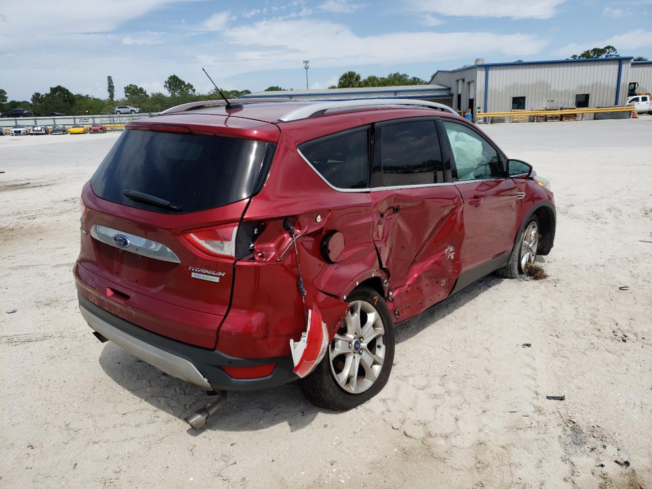 Photo 4 from auction – 2016 FORD ESCAPE TIT with VIN 1FMCU0J97GUB03221