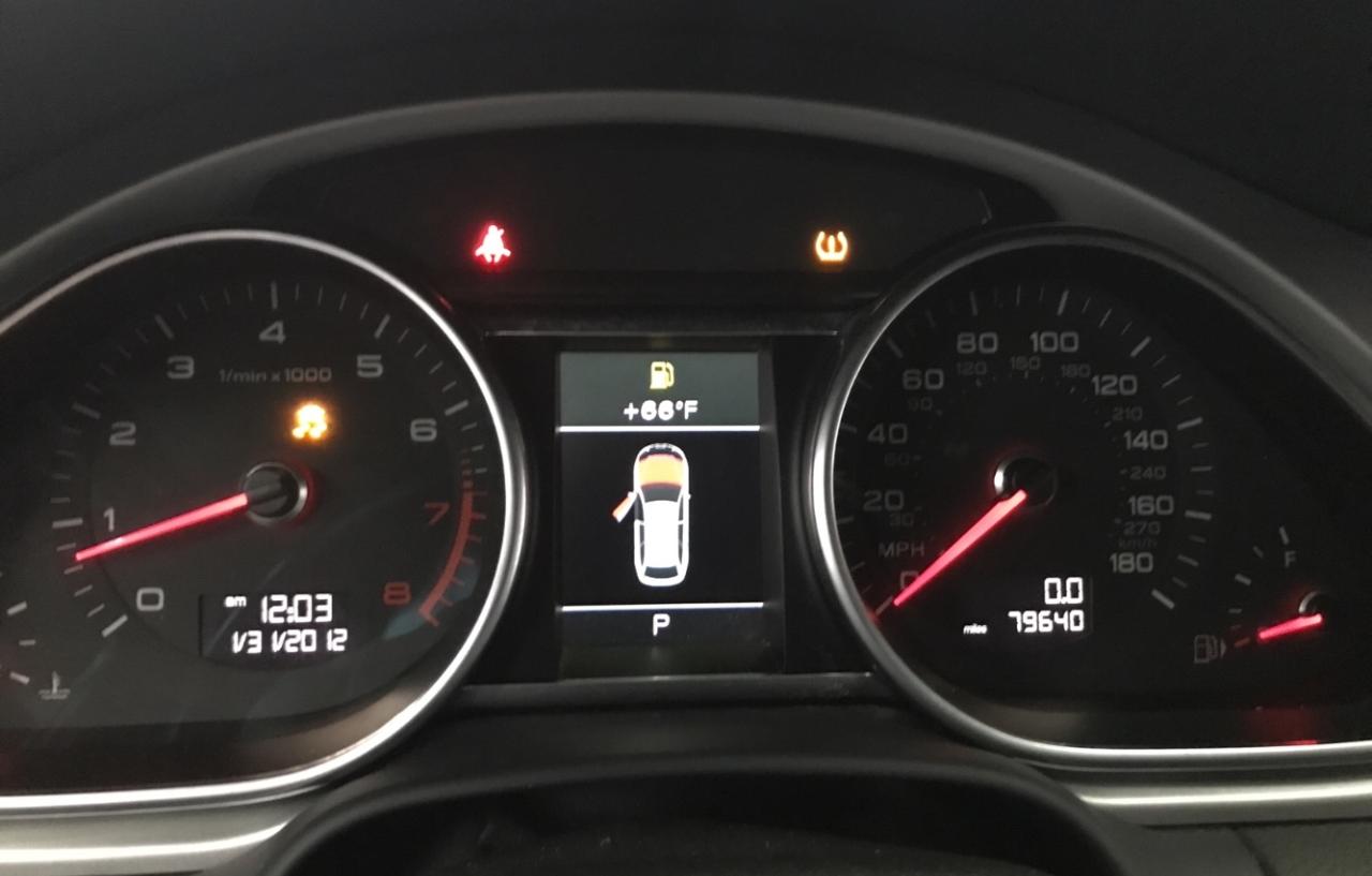 Photo 8 from auction – 2013 AUDI Q7 PRESTIG with VIN WA1DGAFE4DD002736