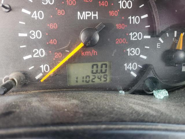 Photo 8 from auction – 2001 FORD FOCUS ZX3 with VIN 3FAFP31371R191696