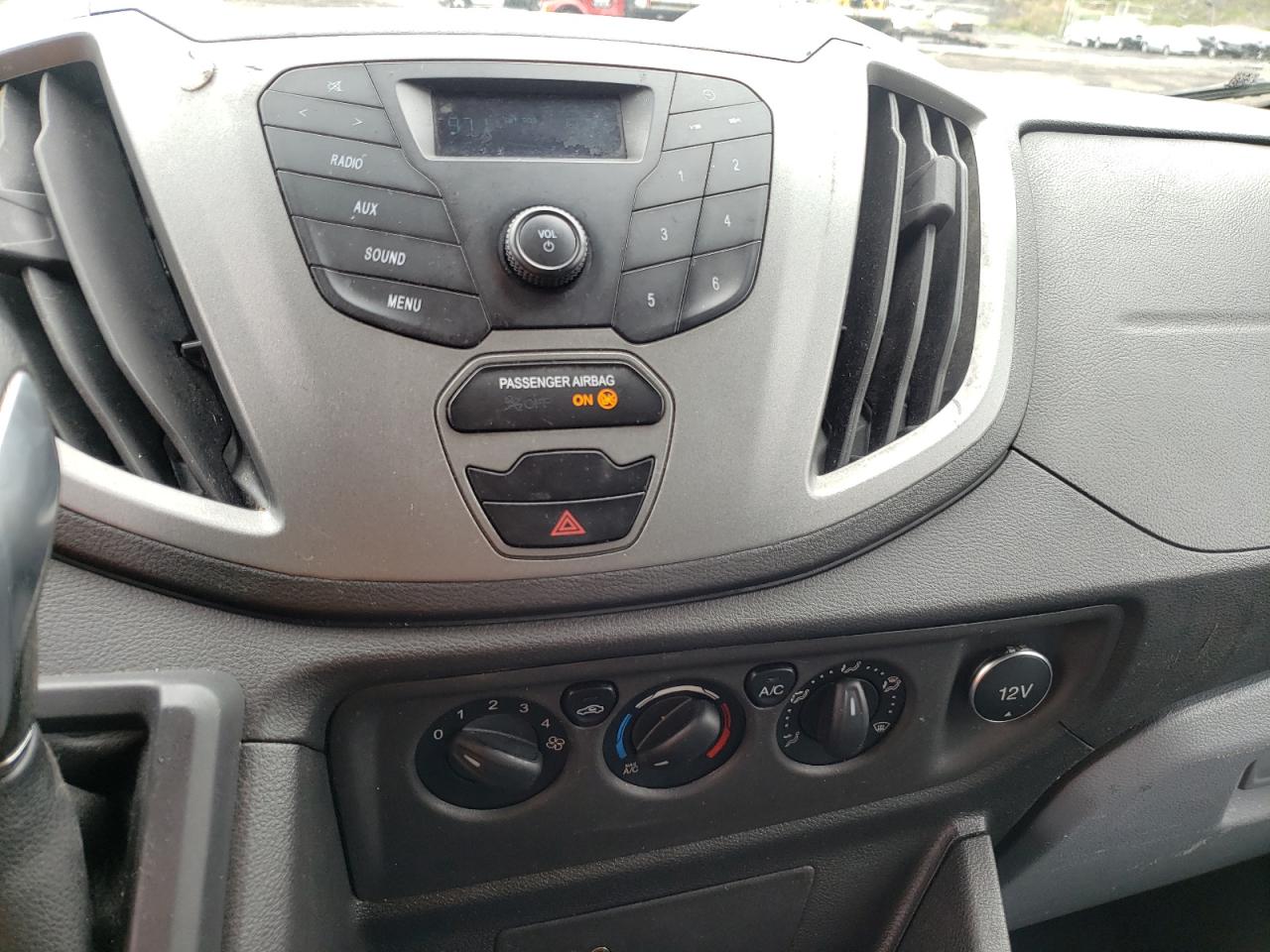 Photo 9 from auction – 2019 FORD TRANSIT T- with VIN 1FTYR2CM9KKA30186