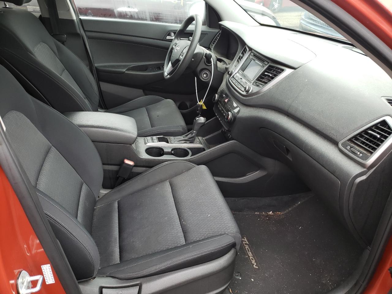 Photo 5 from auction – 2016 HYUNDAI TUCSON LIM with VIN KM8J3CA4XGU039031