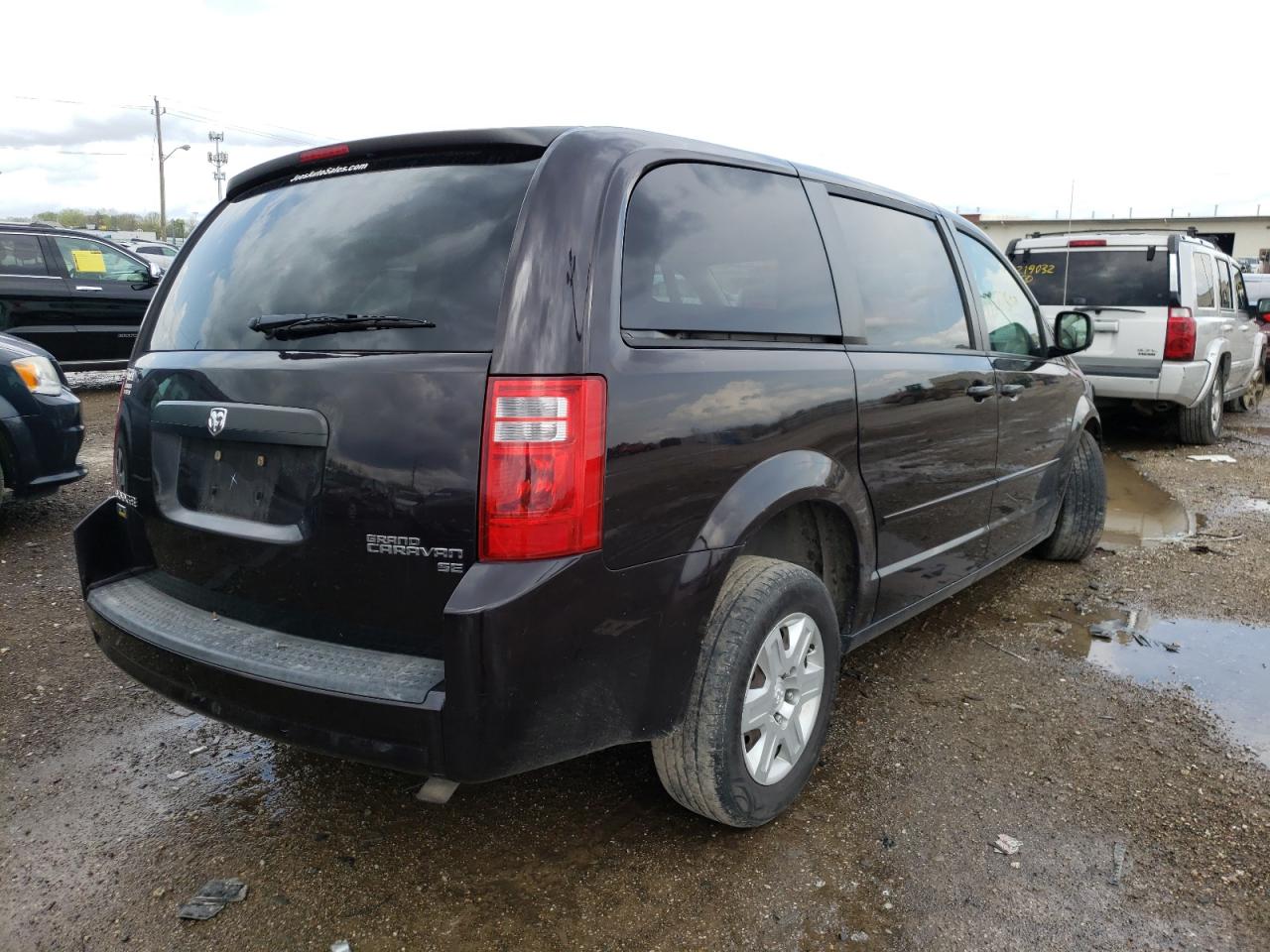 Photo 4 from auction – 2010 DODGE GRAND CARA with VIN 2D4RN4DE0AR396995