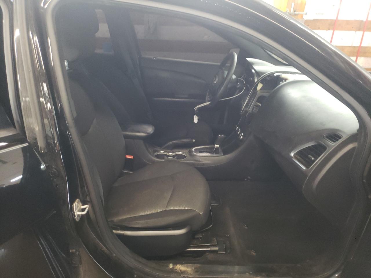 Photo 5 from auction – 2013 DODGE AVENGER SE with VIN 1C3CDZAG4DN552521
