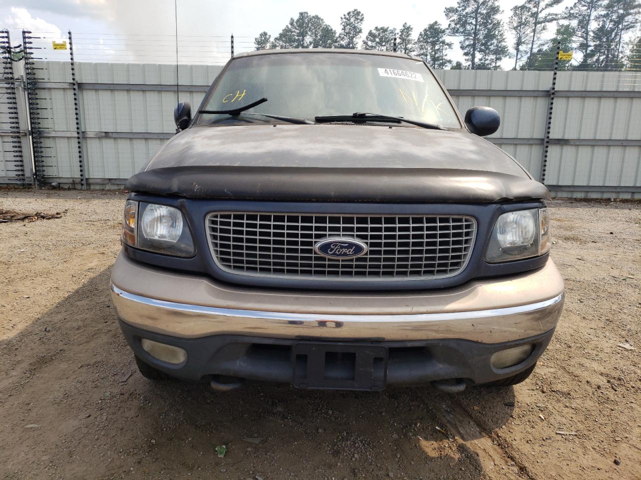 Photo 9 from auction – 1999 FORD EXPEDITION with VIN 1FMPU18L7XLA67755