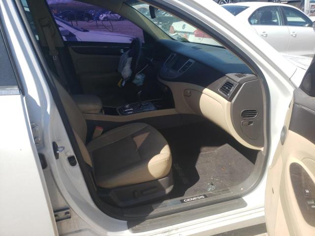 Photo 9 from auction – 2011 HYUNDAI GENESIS 4. with VIN KMHGC4DF0BU139757