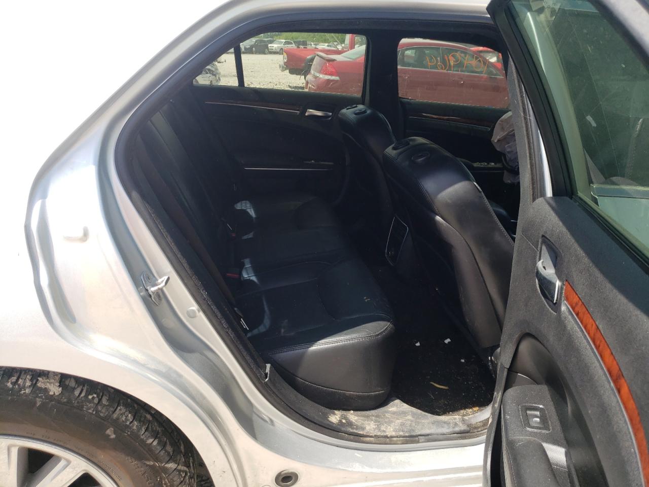 Photo 6 from auction – 2012 CHRYSLER 300 LIMITE with VIN 2C3CCACG1CH221758