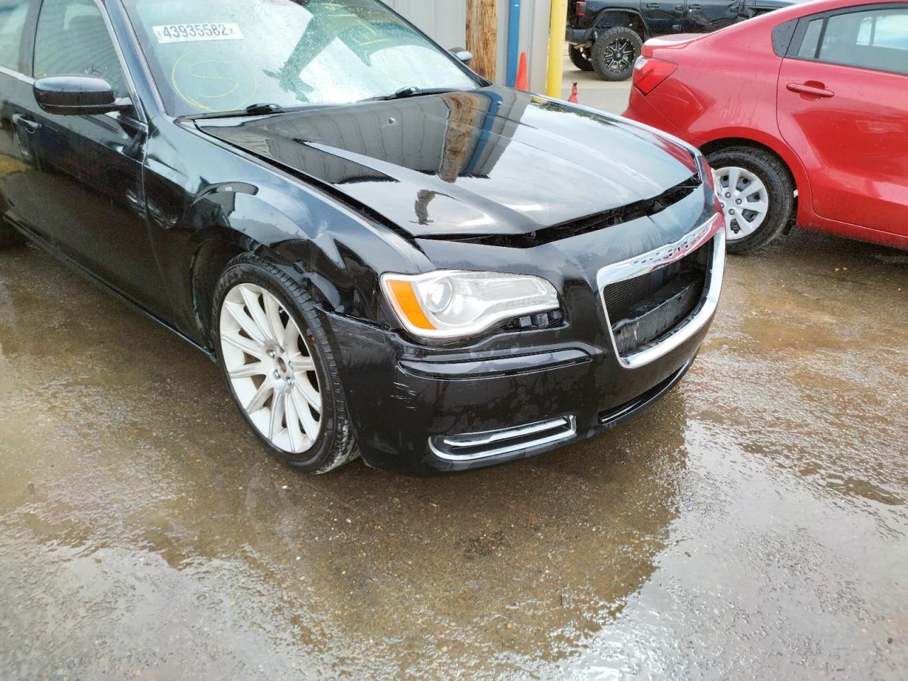 Photo 9 from auction – 2014 CHRYSLER 300 with VIN 2C3CCAAG8EH182754