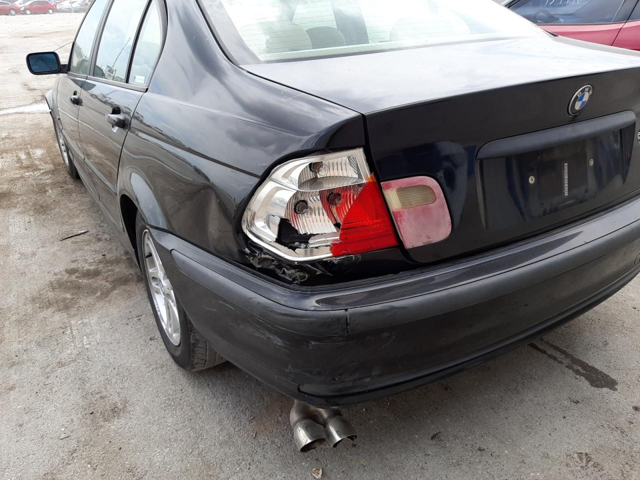 صورة رقم 9 من المزاد - 2000 BMW 323 I مع VIN WBAAM3346YKC70715