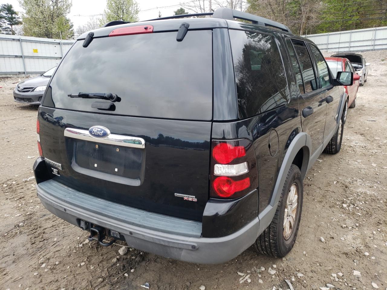 Photo 4 from auction – 2006 FORD EXPLORER X with VIN 1FMEU73E46ZA26644