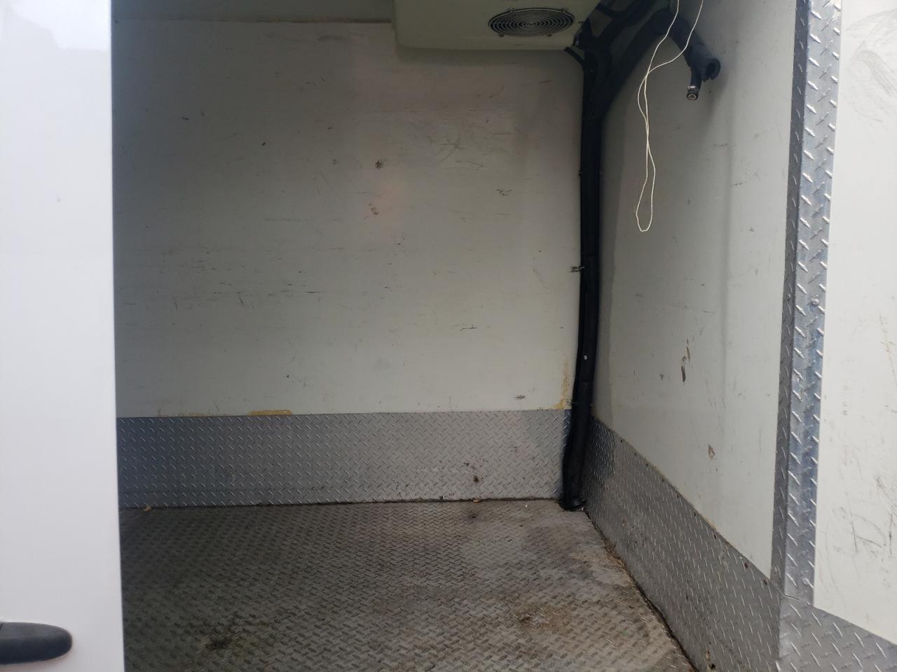Photo 6 from auction – 2007 FREIGHTLINER SPRINTER 2 with VIN WDYPE845575222717