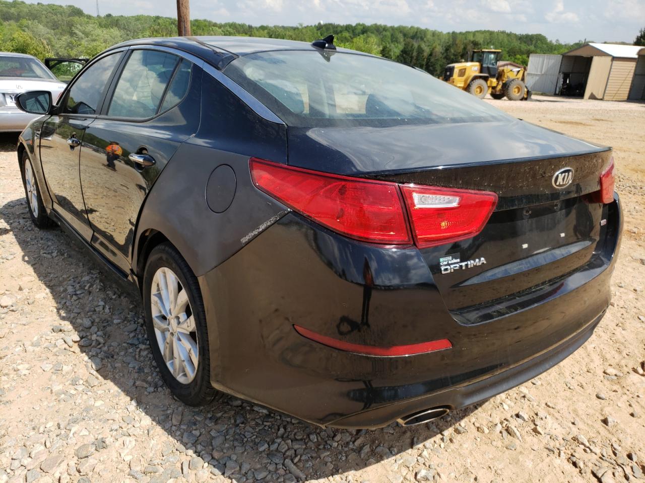 Photo 3 from auction – 2015 KIA OPTIMA LX with VIN 5XXGM4A72FG460452