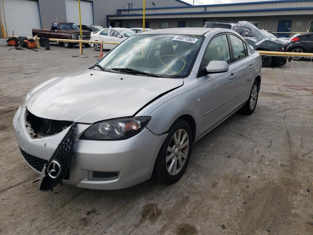 Photo 2 from auction – 2007 MAZDA 3 I with VIN JM1BK12F971654283