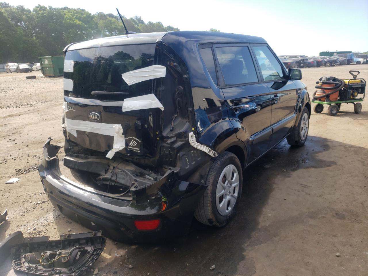 Photo 4 from auction – 2013 KIA SOUL with VIN KNDJT2A56D7542220
