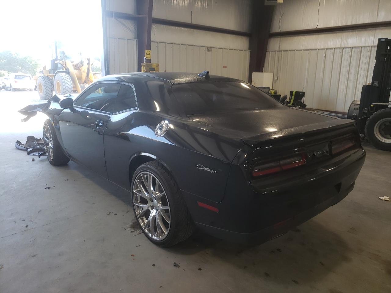Photo 3 from auction – 2016 DODGE CHALLENGER with VIN 2C3CDZBT6GH200632