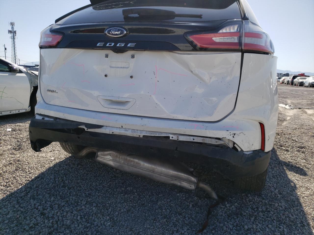 Foto 9 de la subasta – 2021 FORD EDGE SEL con VIN 2FMPK3J97MBA07597