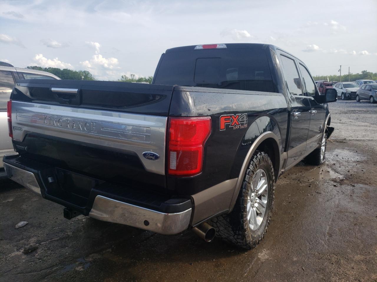 Photo 4 from auction – 2018 FORD F150 SUPER with VIN 1FTFW1E10JFC51518
